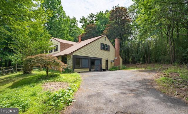 1535 FIELDWOOD RD, Southampton, PA 18966