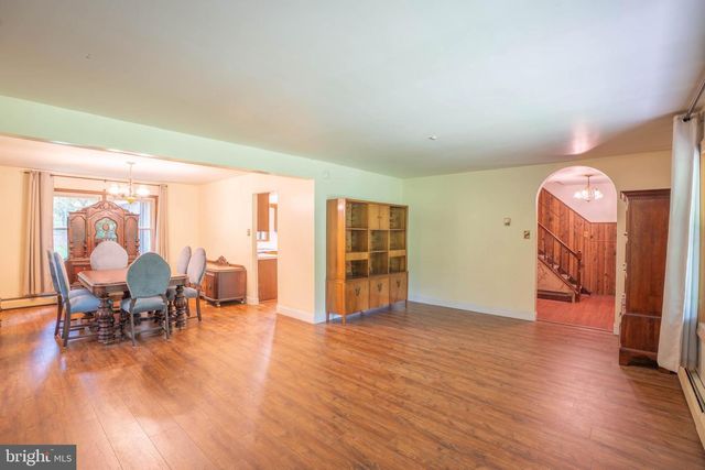 1535 FIELDWOOD RD, Southampton, PA 18966