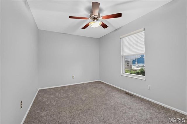 8720 Garden Court, St Louis, MO 63144