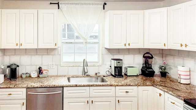 609 E LOUISIANA AVENUE, Tampa, FL 33603