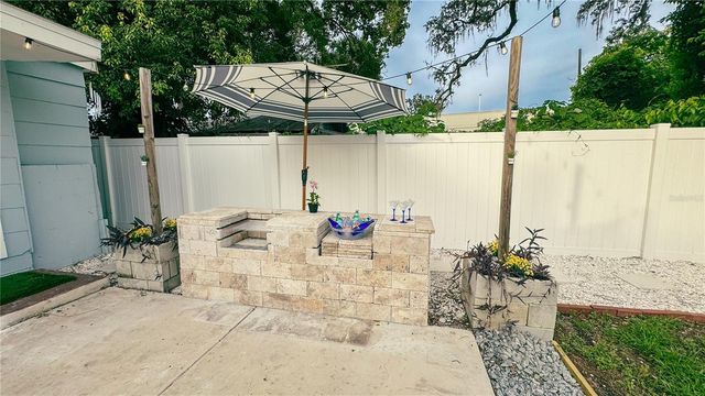 609 E LOUISIANA AVENUE, Tampa, FL 33603