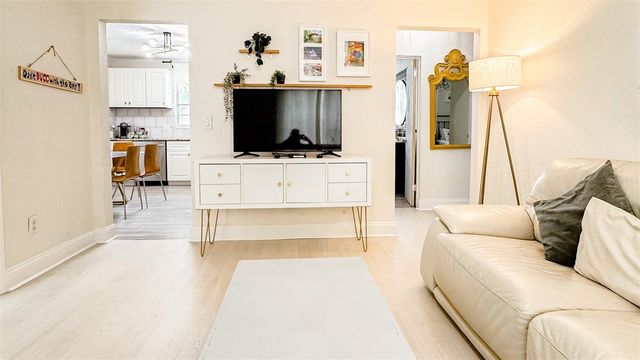 609 E LOUISIANA AVENUE, Tampa, FL 33603