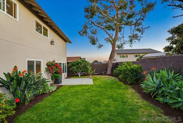 11050 Westonhill Dr, San Diego, CA 92126