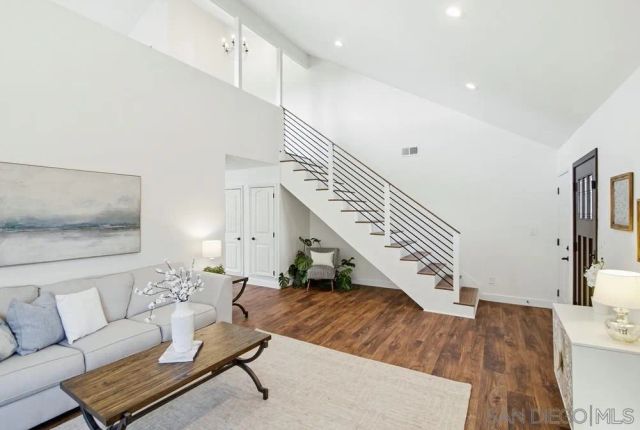 11050 Westonhill Dr, San Diego, CA 92126