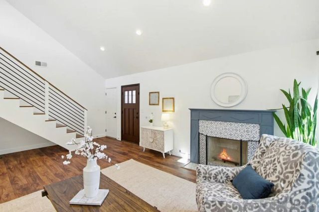 11050 Westonhill Dr, San Diego, CA 92126