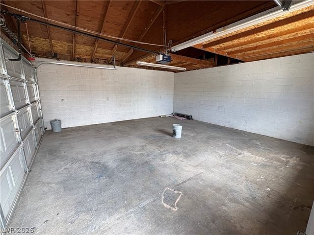 111 Dogwood Street, Henderson, NV 89015