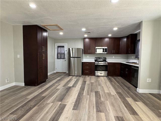 111 Dogwood Street, Henderson, NV 89015