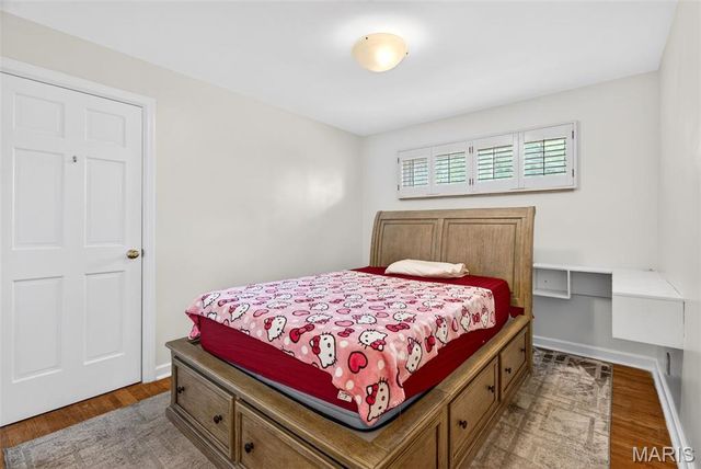 9211 Old Bonhomme Road, Olivette, MO 63132
