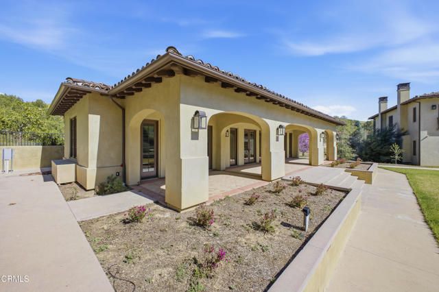 27417 Park Vista Road, Agoura Hills, CA 91301