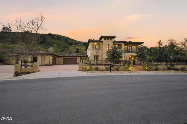 27417 Park Vista Road, Agoura Hills, CA 91301