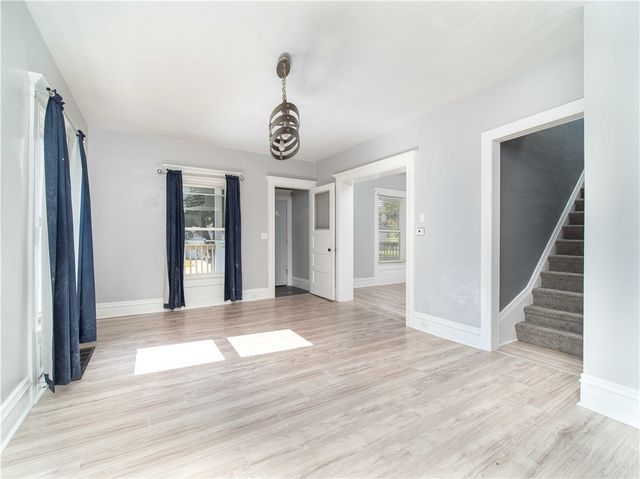 42 Chapman St, Jamestown, NY 14701