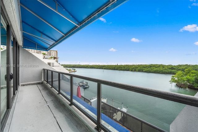 445 Poinciana Dr 1530, Sunny Isles Beach, FL 33160