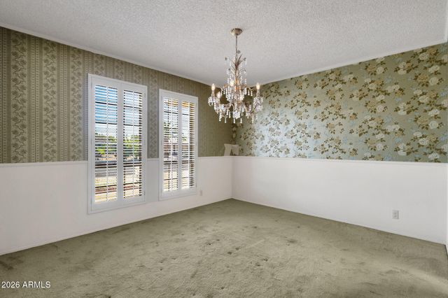 4056 E CAPRI Avenue, Mesa, AZ 85206