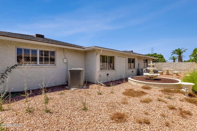 4056 E CAPRI Avenue, Mesa, AZ 85206