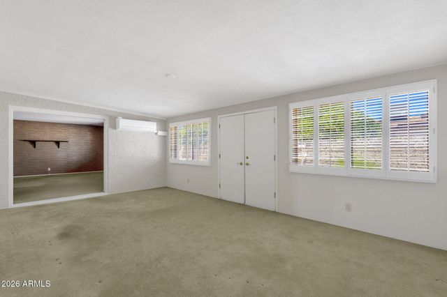 4056 E CAPRI Avenue, Mesa, AZ 85206