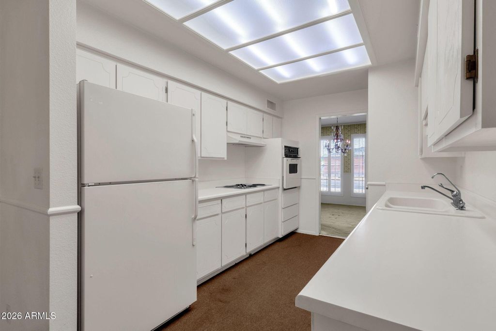 Image 11 of property listing at 4056 E CAPRI Avenue, Mesa, AZ 85206
