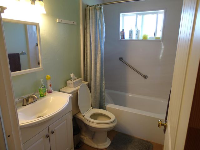 7020 Ansbrough Dr, Citrus Heights, CA 95621