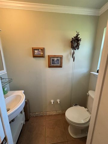 7020 Ansbrough Dr, Citrus Heights, CA 95621