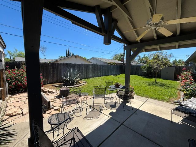 7020 Ansbrough Dr, Citrus Heights, CA 95621