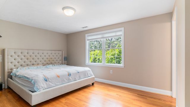 111 Marivista Ave, Waltham, MA 02451