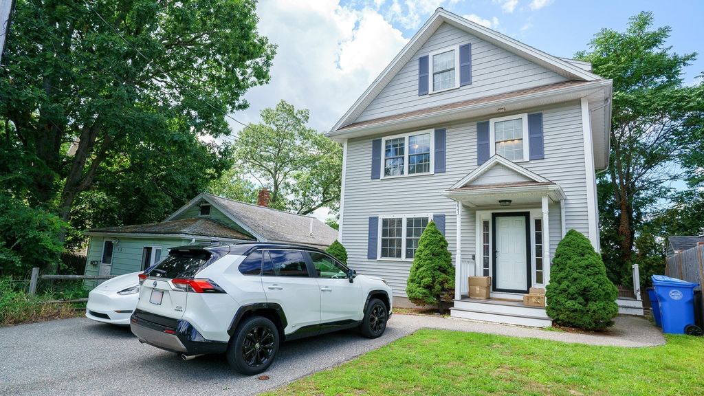 111 Marivista Ave, Waltham, MA 02451