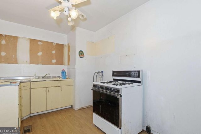 2028 Frank Lane SE, Marietta, GA 30060