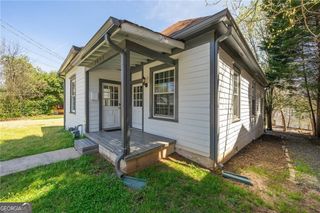 1099 Center Street NW, Atlanta, GA 30318