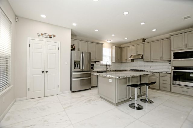 15701 Pumpkin Ridge DR, Austin, TX 78717