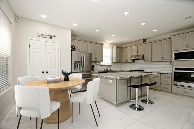 15701 Pumpkin Ridge DR, Austin, TX 78717