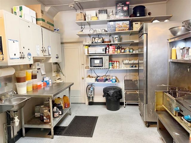 342 Center Avenue, West View, PA 15229