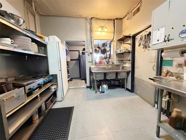 342 Center Avenue, West View, PA 15229