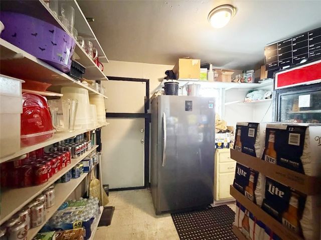 342 Center Avenue, West View, PA 15229