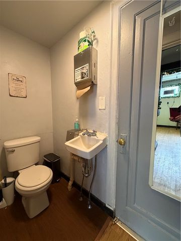 342 Center Avenue, West View, PA 15229