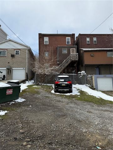 342 Center Avenue, West View, PA 15229