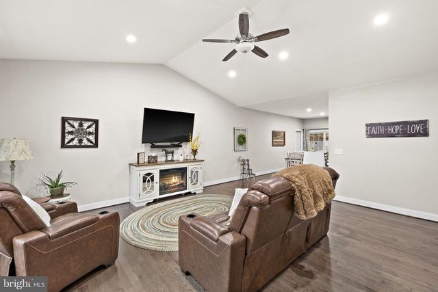 11026 TOWER RD, Unionville, VA 22567