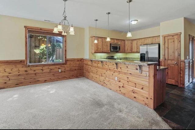 11612 Dolomite Way Apt 4, Truckee, CA 96161