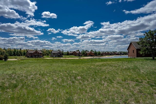 W5601 Castaway Drive, New Lisbon, WI 53950