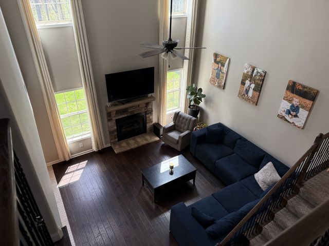 606 Tacoma Dr, Clarksville, TN 37043