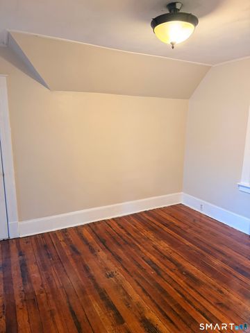 31 Wallace Street 3, New Britain, CT 06051