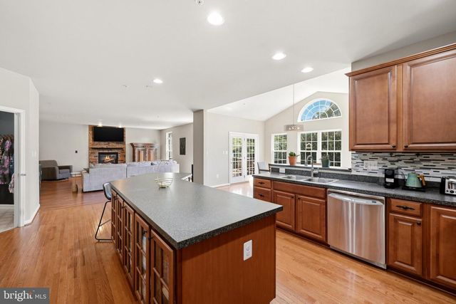 1302 MOORE SPRING CT, Brunswick, MD 21716