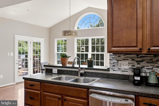 1302 MOORE SPRING CT, Brunswick, MD 21716