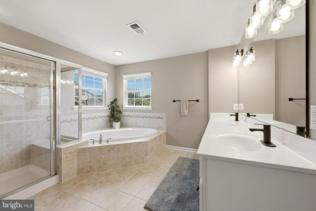 1302 MOORE SPRING CT, Brunswick, MD 21716