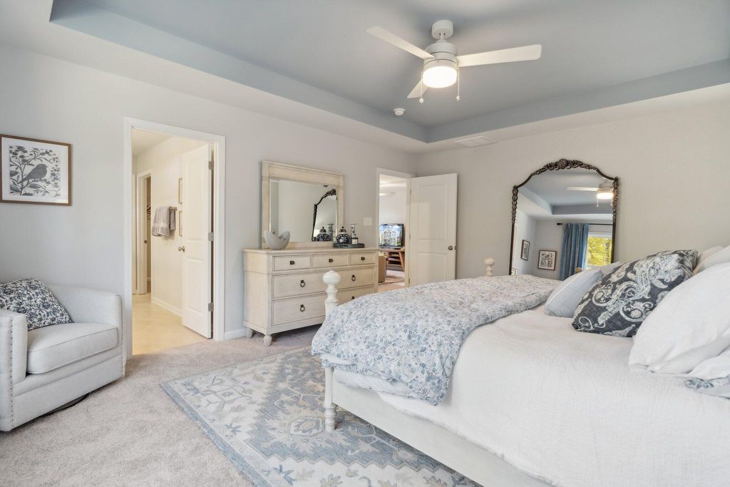 Image 13 of property listing at 120 Clarabelle Lane, Summerville, SC 29483
