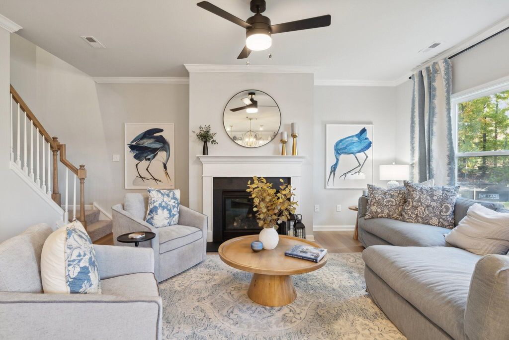 Image 2 of property listing at 120 Clarabelle Lane, Summerville, SC 29483