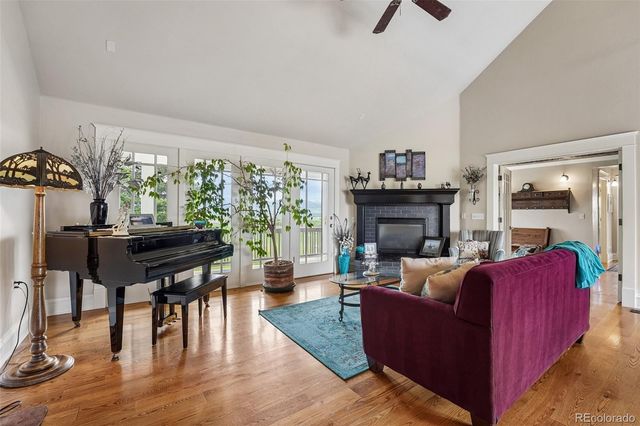 5850 N 79th Street, Niwot, CO 80503