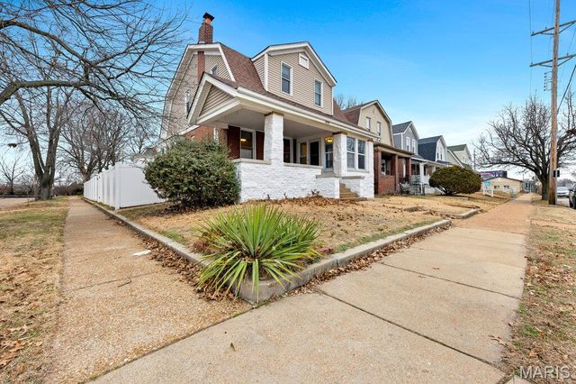 3139 Ivanhoe Avenue, St Louis, MO 63139