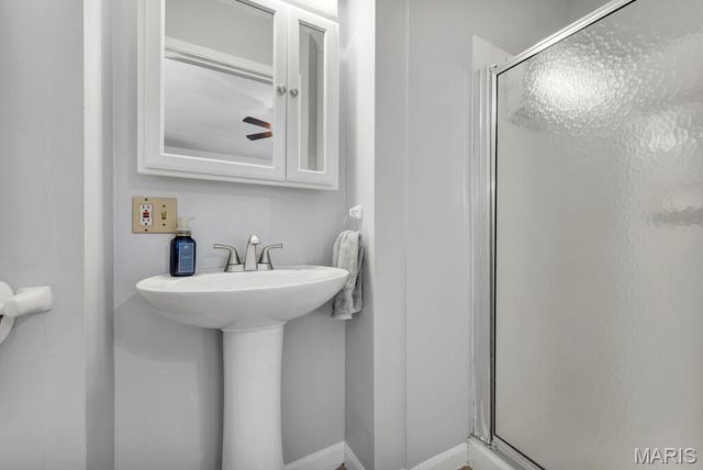 3139 Ivanhoe Avenue, St Louis, MO 63139