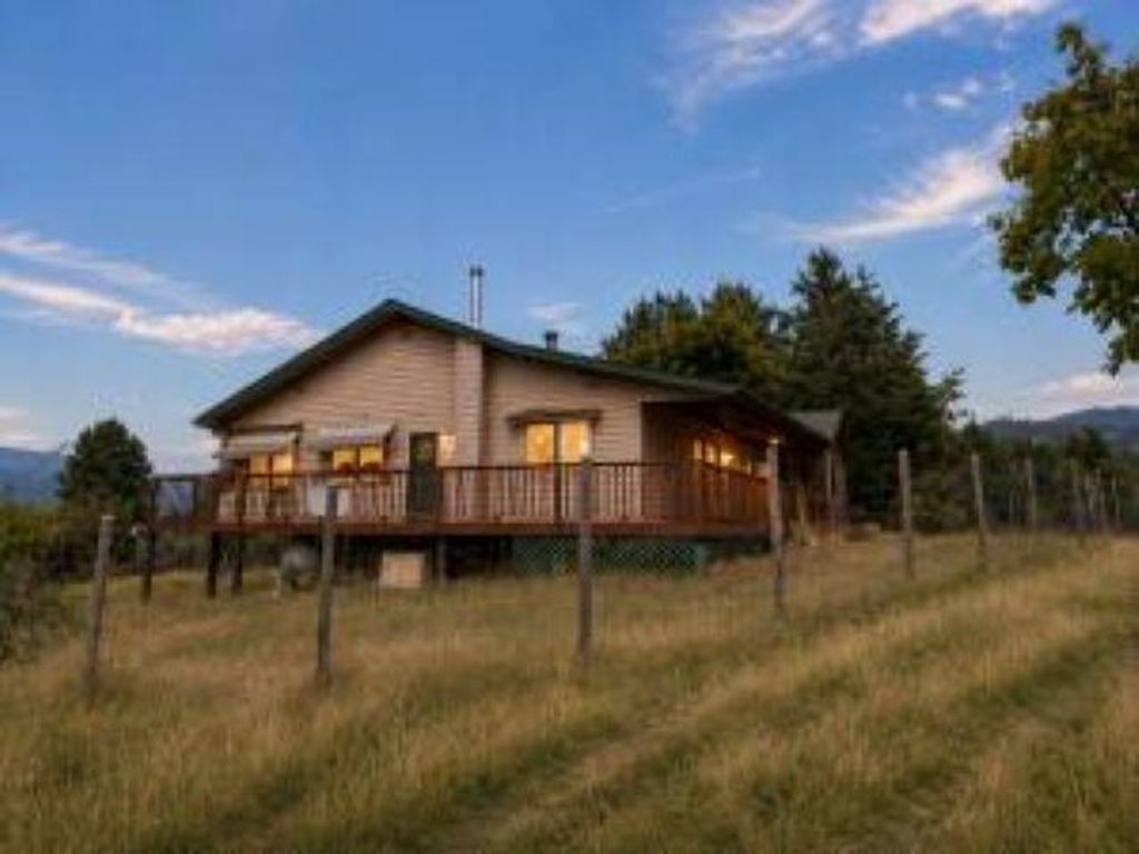 2143 MOLLENBERG Rd, Kettle Falls, WA 99141 photo 3