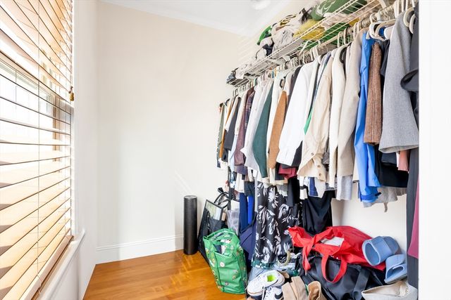 296 W Third 2, Boston, MA 02127