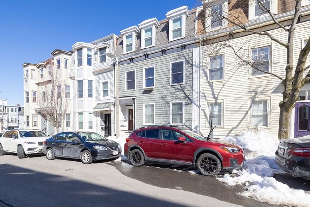 296 W Third 2, Boston, MA 02127